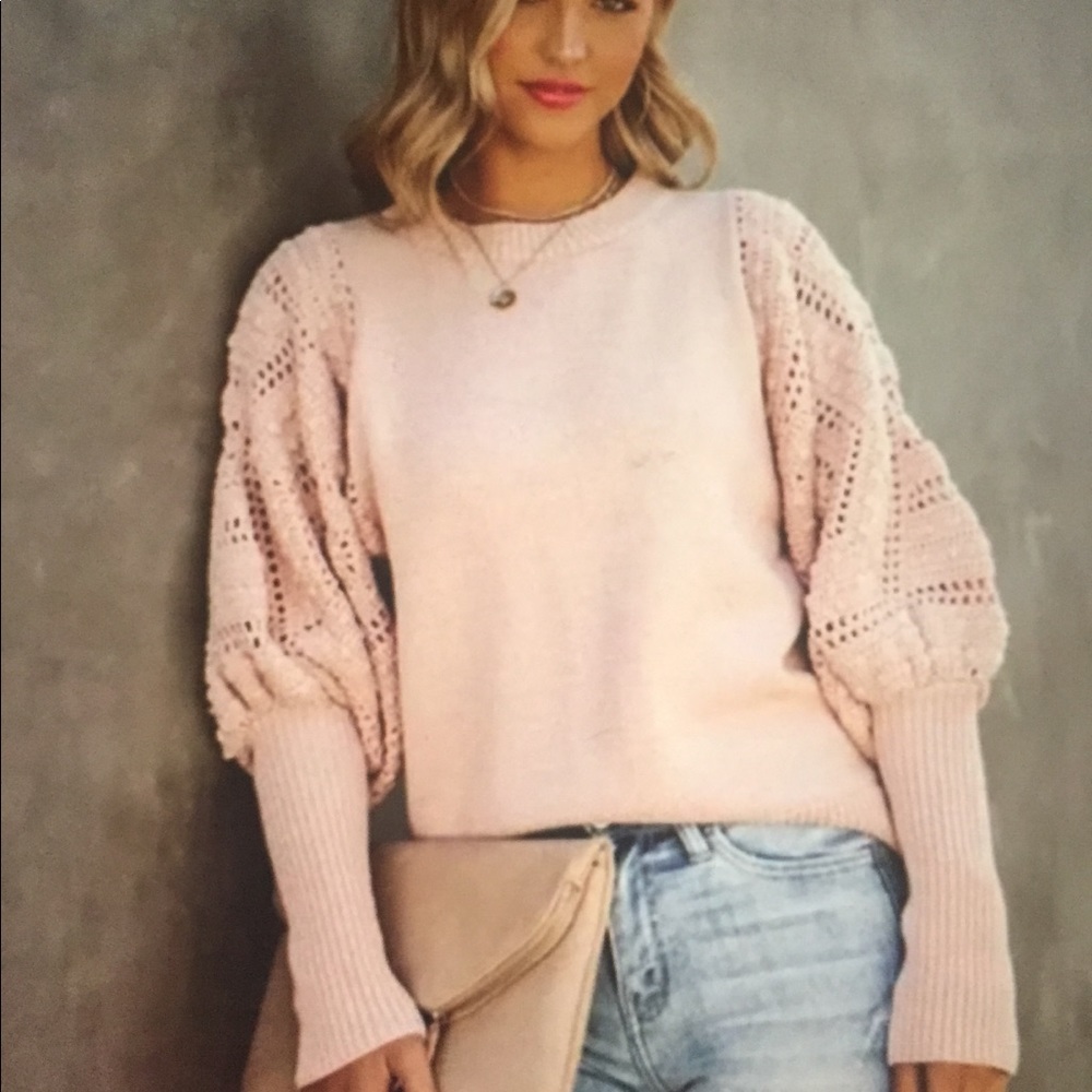 Cotton blend sweater with hand knit crochet puff sleeve. NWT - Picture 2 of 5